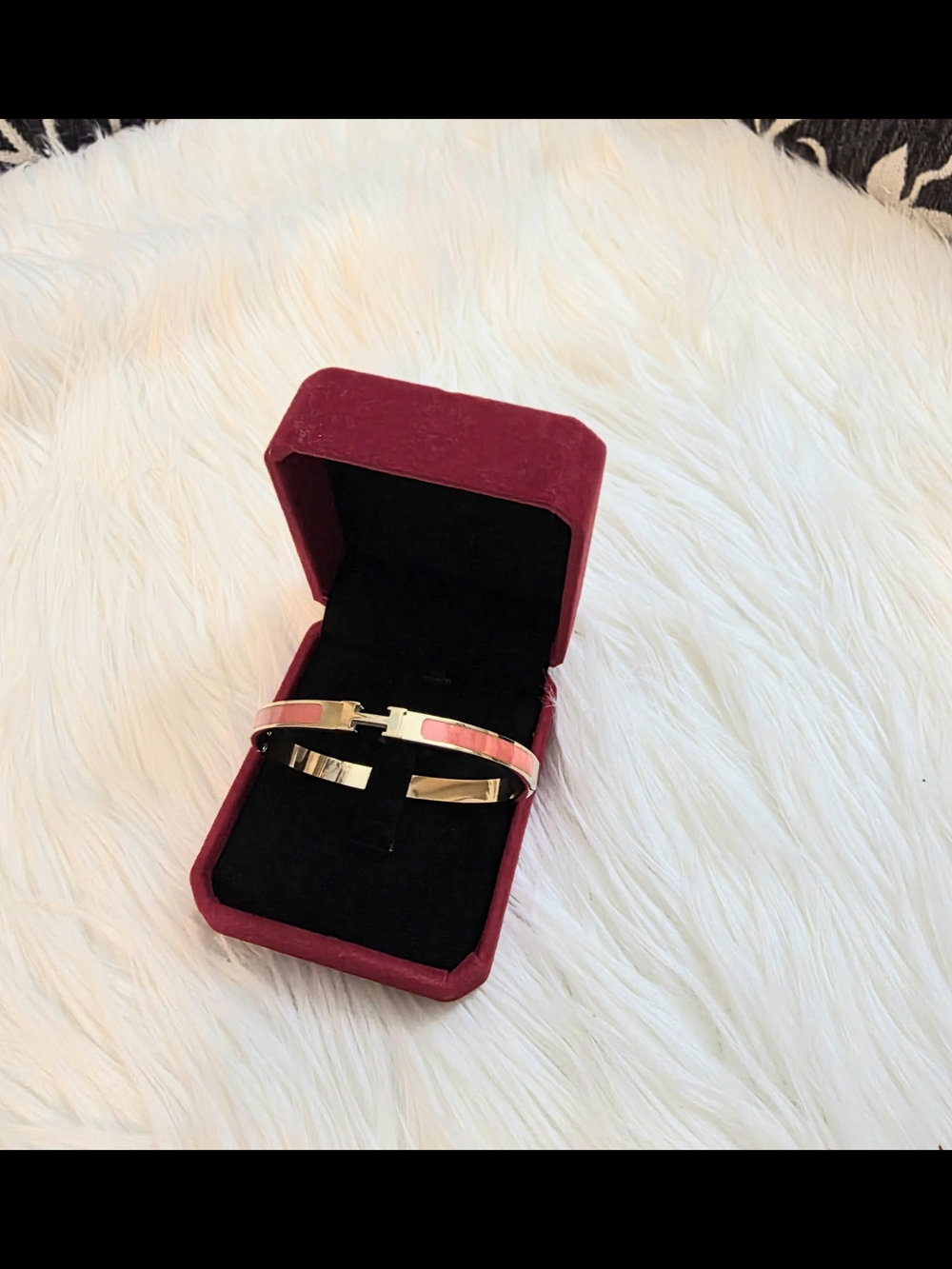 Gold Bangle Bracelet with Coral Enamel Inlay - Picture 2 of 4